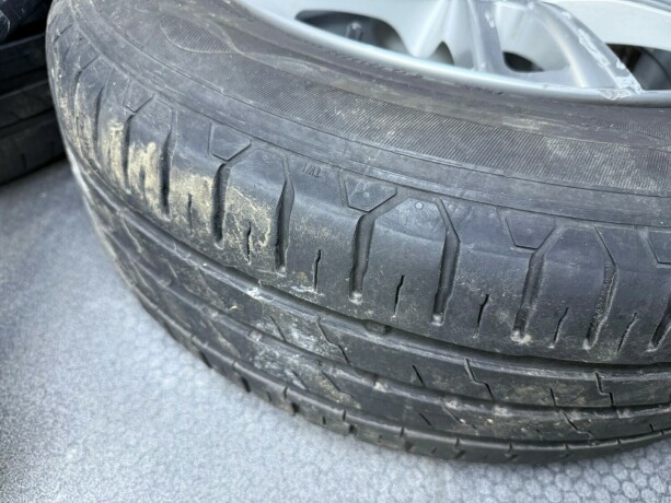 volkswagen-caddy-maxi-diesel-2019-big-29