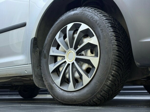 volkswagen-caddy-bensin-2013-big-8