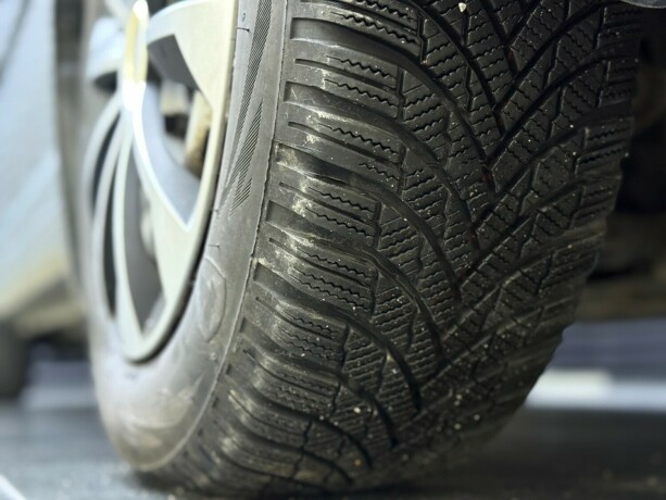 volkswagen-caddy-bensin-2013-big-9