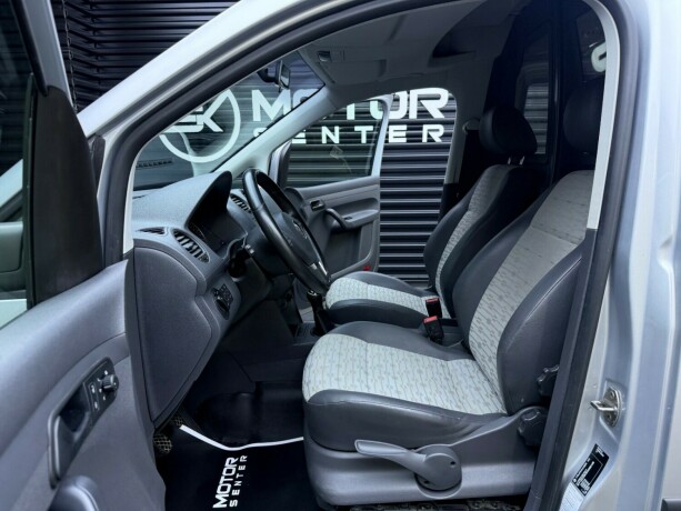 volkswagen-caddy-bensin-2013-big-19