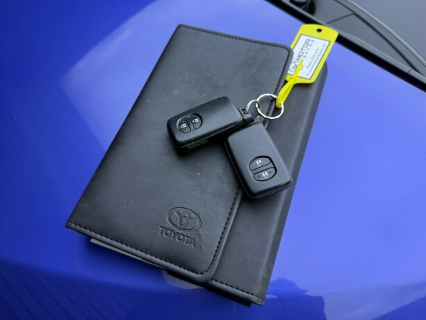 toyota-verso-s-diesel-2011-big-26