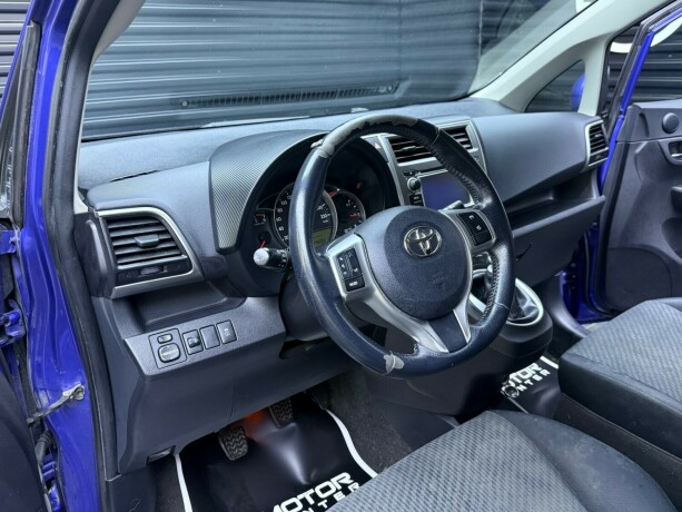 toyota-verso-s-diesel-2011-big-10