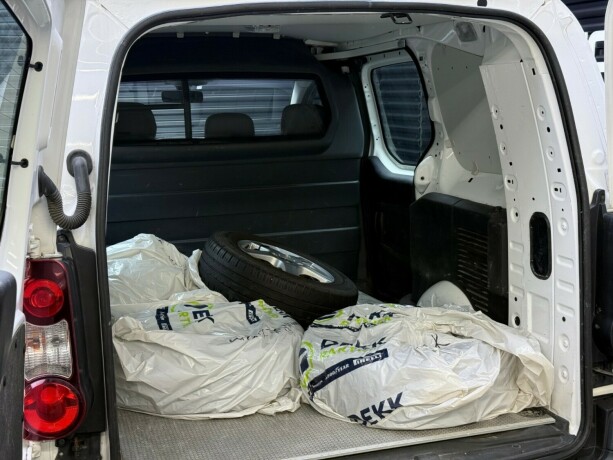 citroen-berlingo-diesel-2015-big-21