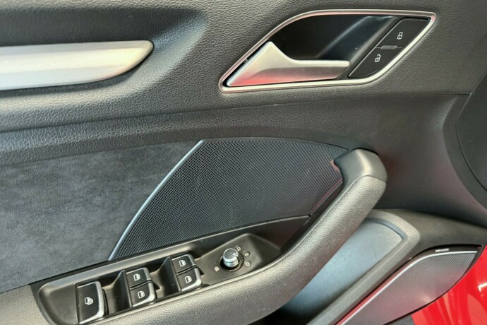 audi-a3-bensin-2015-big-15