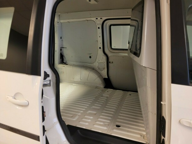 volkswagen-caddy-diesel-2019-big-18