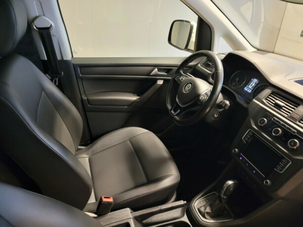 volkswagen-caddy-diesel-2019-big-15