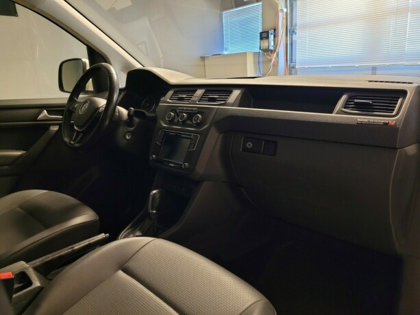 volkswagen-caddy-diesel-2019-big-14