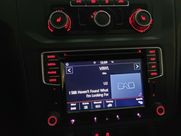 volkswagen-caddy-diesel-2019-big-28