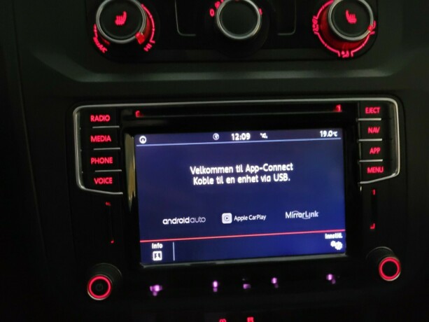 volkswagen-caddy-diesel-2019-big-27