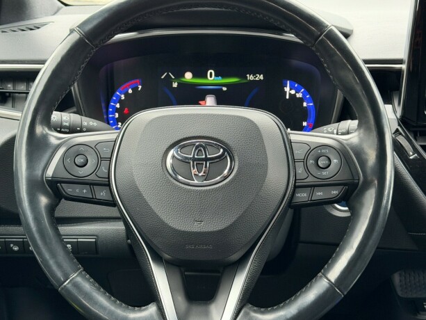 toyota-corolla-elektrisitetbensin-2020-big-10