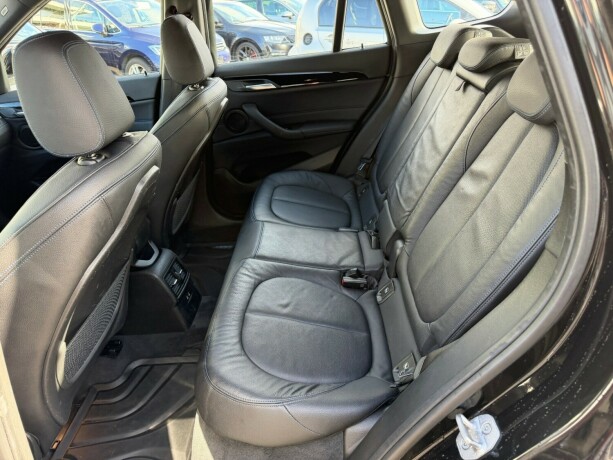 bmw-x1-elektrisitetbensin-2022-big-13