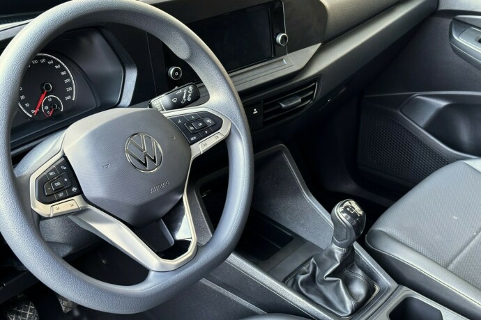 volkswagen-caddy-diesel-2022-big-15