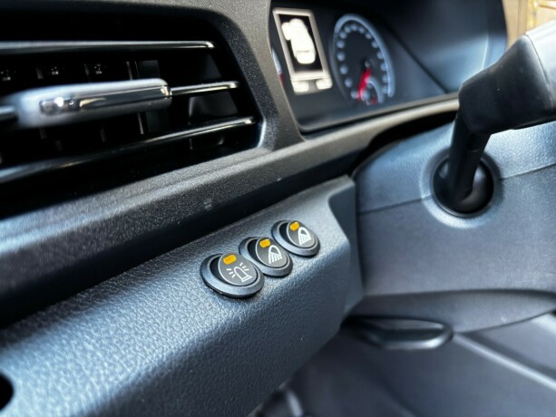 volkswagen-caddy-diesel-2022-big-18