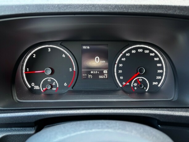 volkswagen-caddy-diesel-2022-big-17