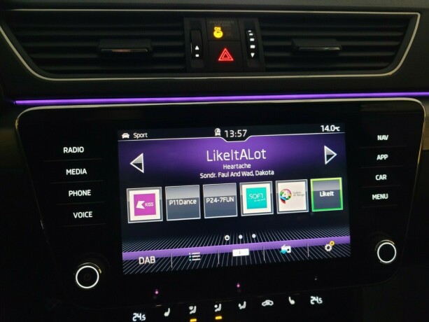 skoda-superb-diesel-2018-big-26