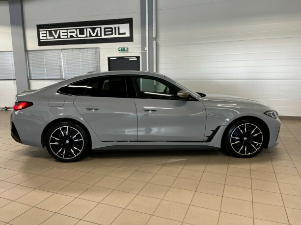 bmw-i4-elektrisitet-2022-big-60