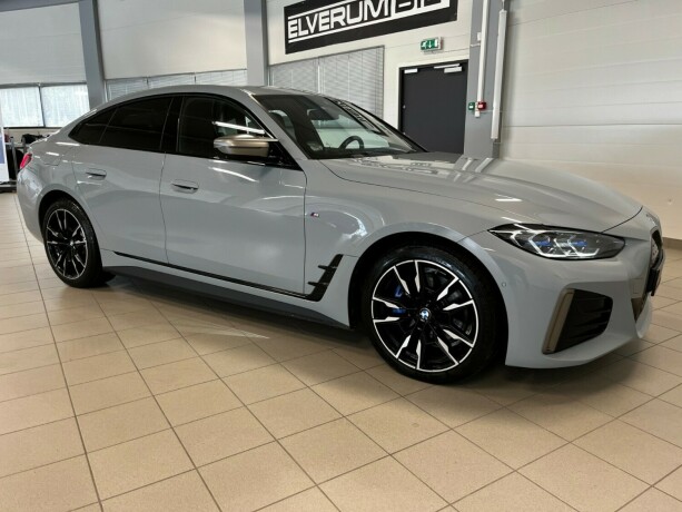 bmw-i4-elektrisitet-2022-big-59