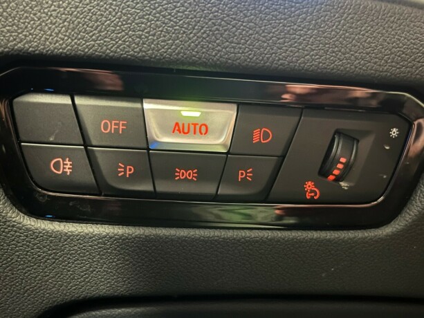 bmw-i4-elektrisitet-2022-big-45