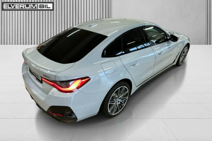 bmw-i4-elektrisitet-2022-big-2