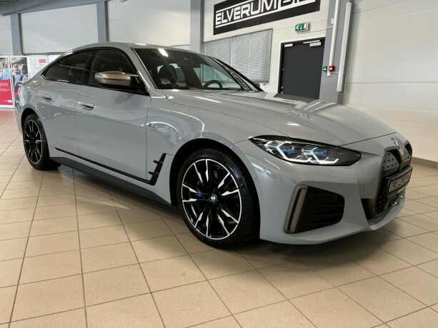 bmw-i4-elektrisitet-2022-big-58