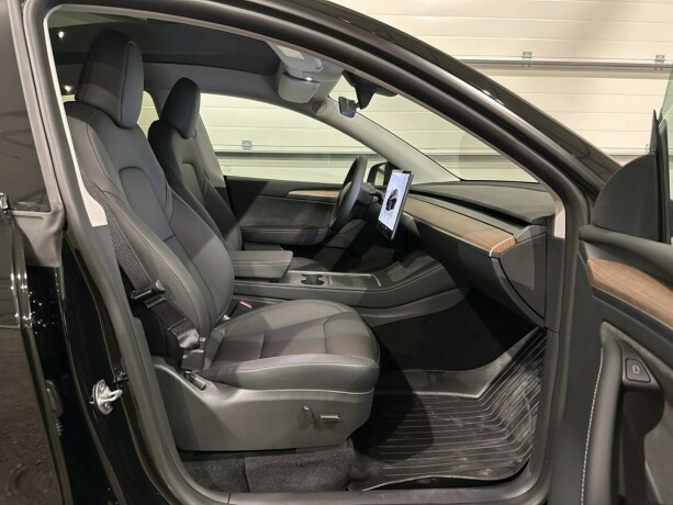 tesla-model-y-elektrisitet-2024-big-8