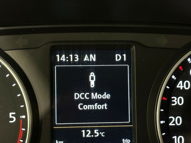 volkswagen-multivan-diesel-2018-big-19