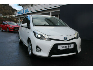 Toyota | Yaris | Bensin | 2013