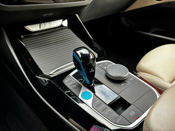 bmw-ix3-elektrisitet-2022-big-20