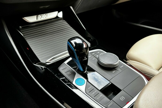 bmw-ix3-elektrisitet-2022-big-48