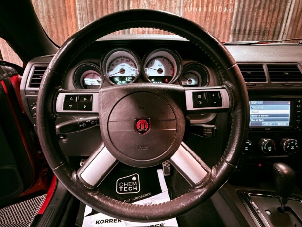 dodge-challenger-bensin-2009-big-23