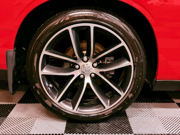 dodge-challenger-bensin-2009-big-5