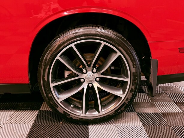 dodge-challenger-bensin-2009-big-14