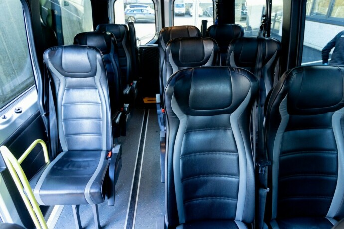 mercedes-benz-sprinter-diesel-2020-big-10