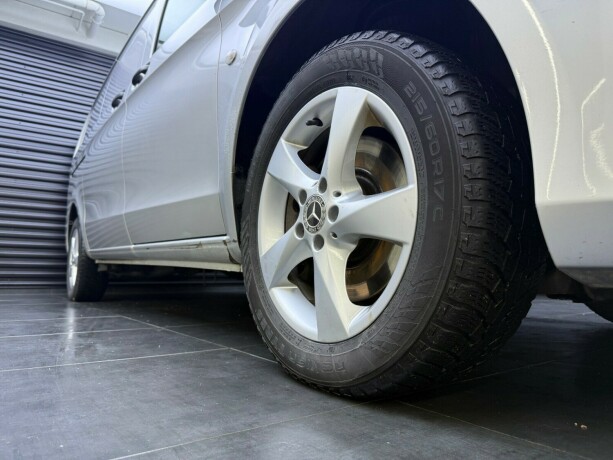 mercedes-benz-vito-diesel-2021-big-11