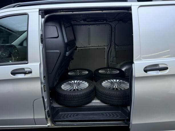 mercedes-benz-vito-diesel-2021-big-30