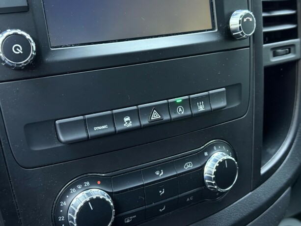 mercedes-benz-vito-diesel-2021-big-23