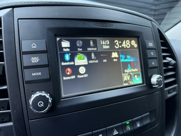 mercedes-benz-vito-diesel-2021-big-19