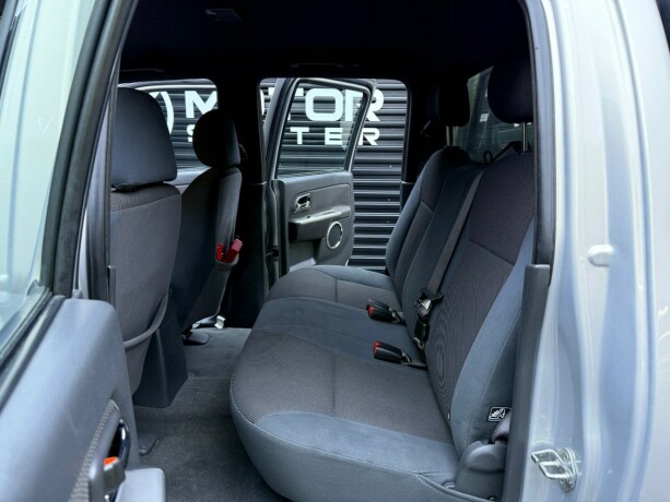 isuzu-d-max-diesel-2011-big-23