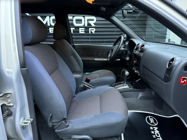 isuzu-d-max-diesel-2011-big-22