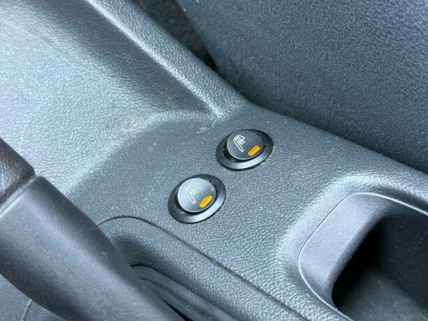 isuzu-d-max-diesel-2011-big-20