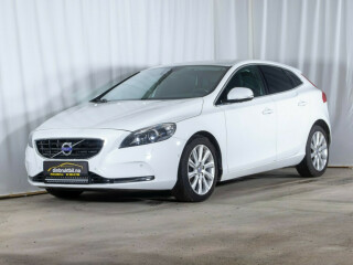 Volvo | V40 | Diesel | 2013