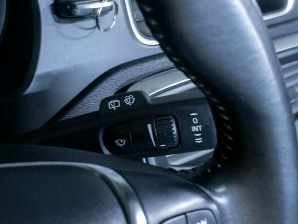 volvo-v40-diesel-2013-big-29