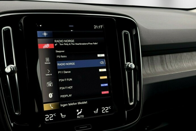 volvo-xc-40-diesel-2018-big-22