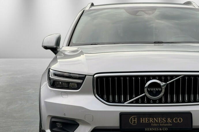 volvo-xc-40-diesel-2018-big-3