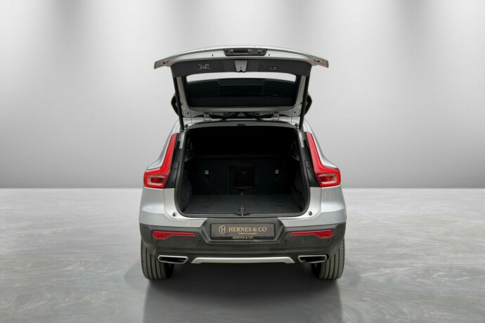 volvo-xc-40-diesel-2018-big-7