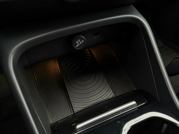 volvo-xc-40-diesel-2018-big-16