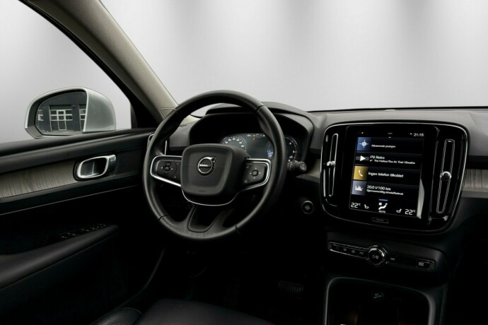 volvo-xc-40-diesel-2018-big-11