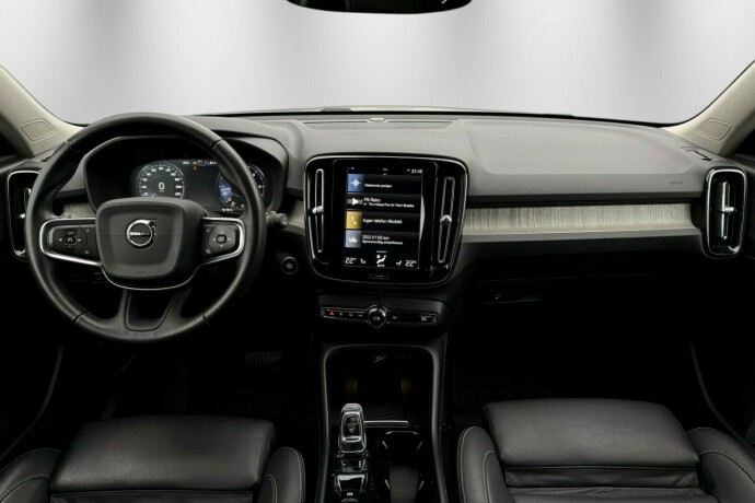 volvo-xc-40-diesel-2018-big-12