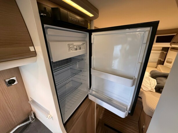 carthago-malibu-van-640-le-charming-gt-diesel-2020-big-33