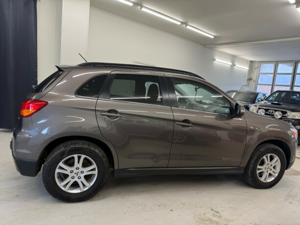 mitsubishi-asx-diesel-2012-big-6